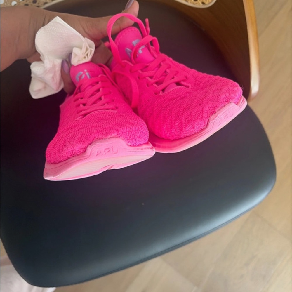 APL TechLoom Phantom Running Shoe - Picture 7 of 7